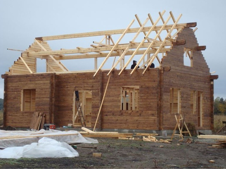 Construcții acoperișuri BILKA Lindab