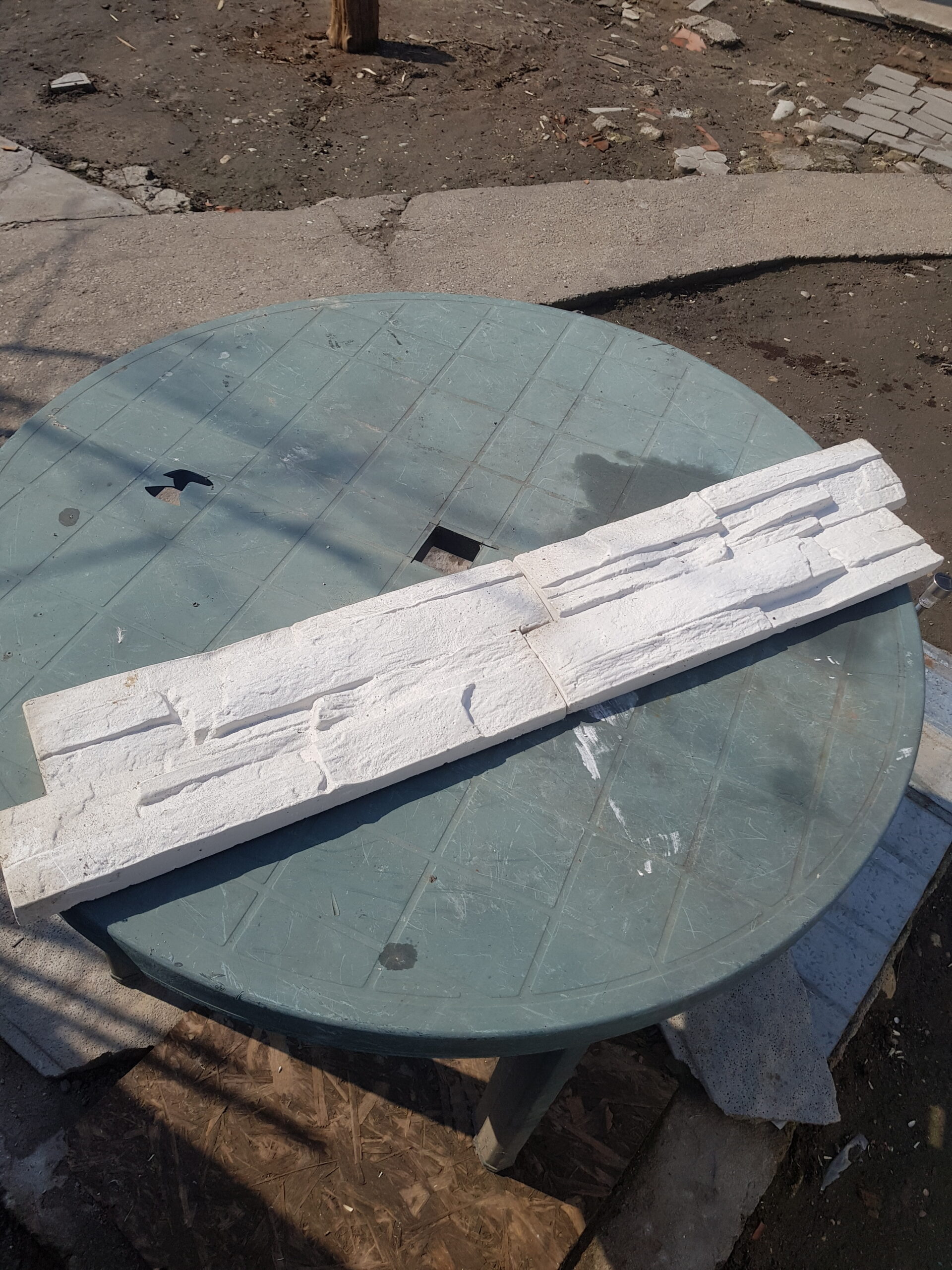 Piatră decorativă George