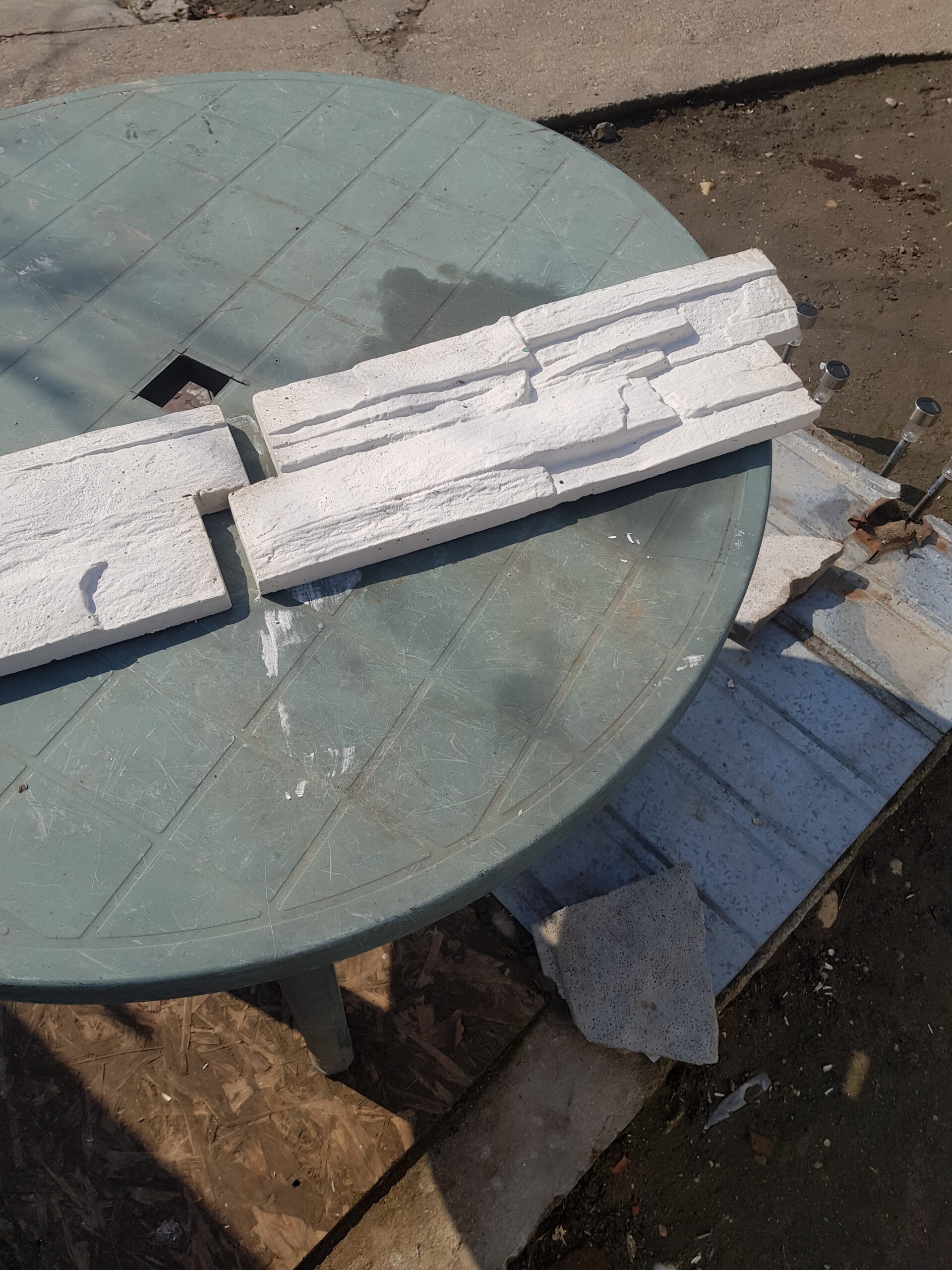 Piatră decorativă George