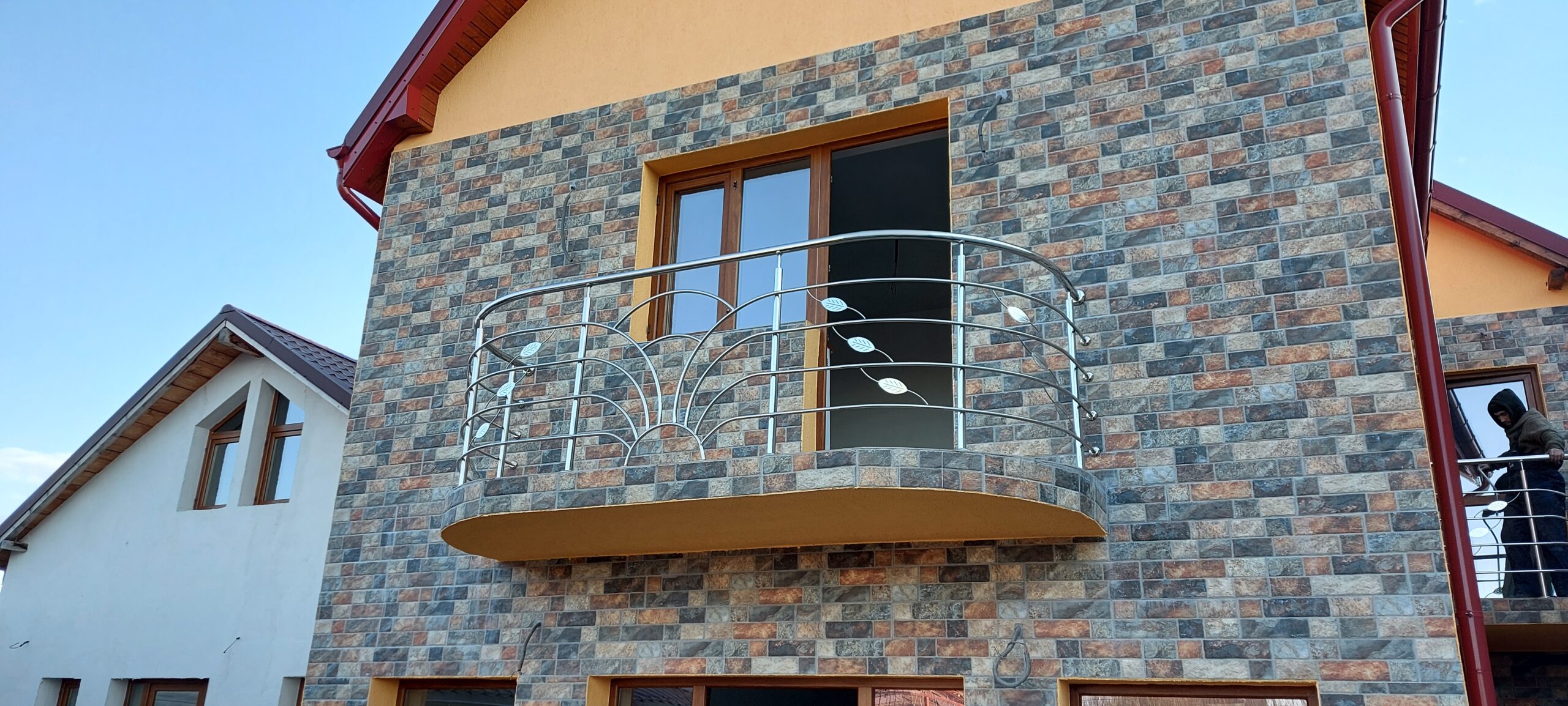 Scări interioare moderne, balustrade si garduri metalice