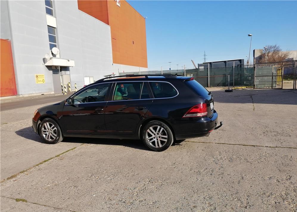 VW Golf VI – FULL – cameră, piele, navi, clima, jante – impecabilă