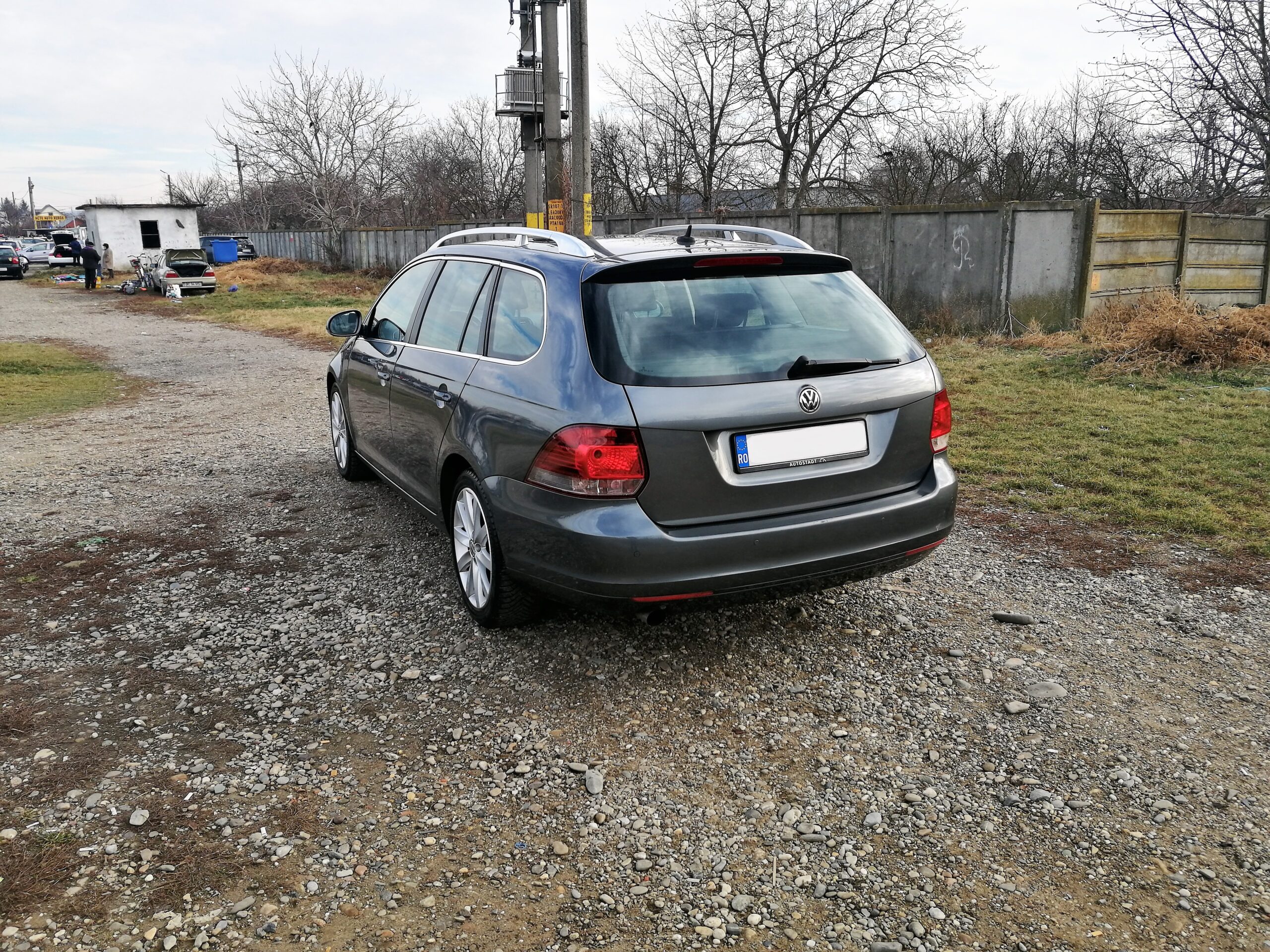 VW Golf VI – FULL – piele, clima, jante – impecabilă