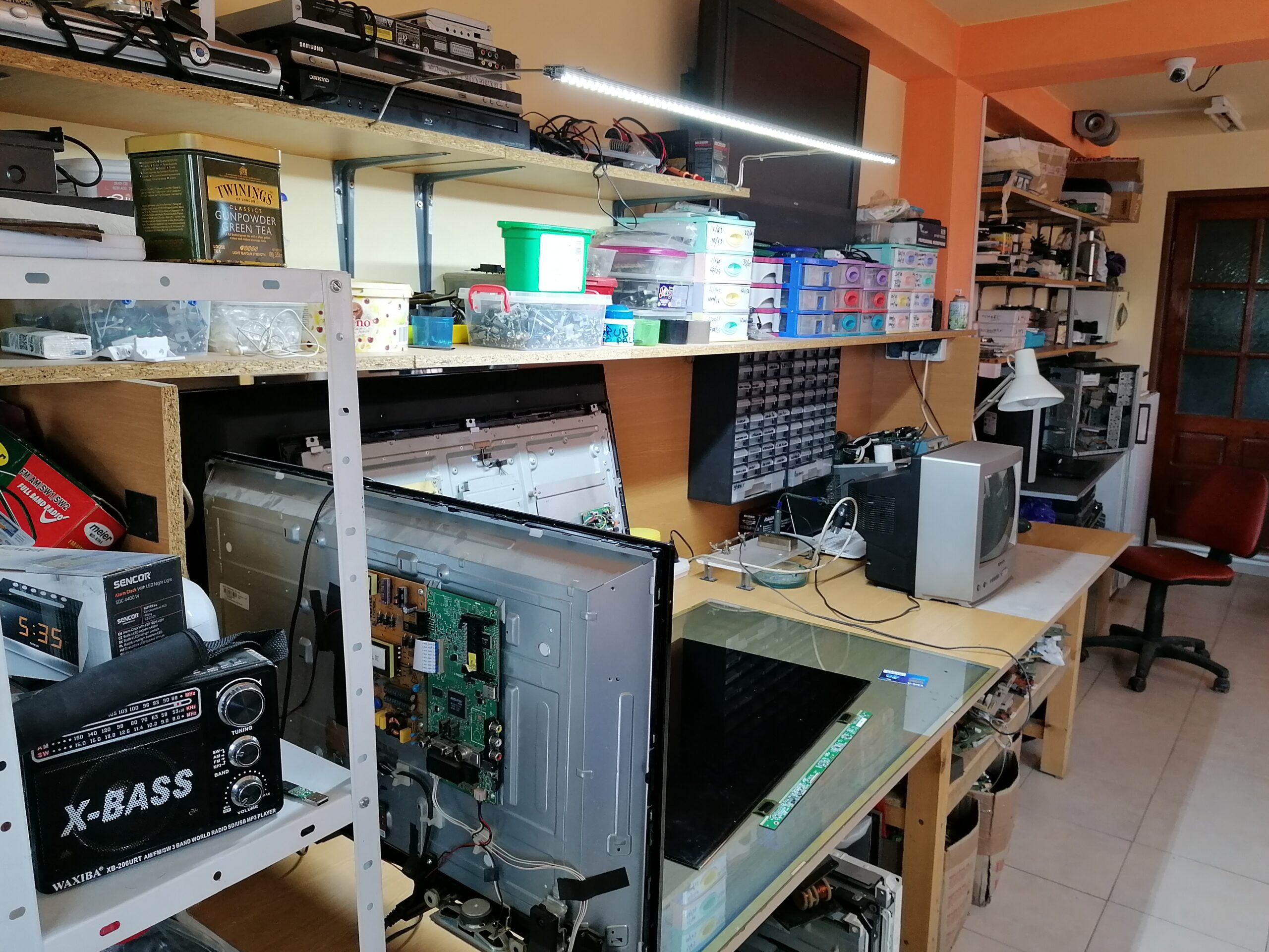 Reparati tv -electrocasnice