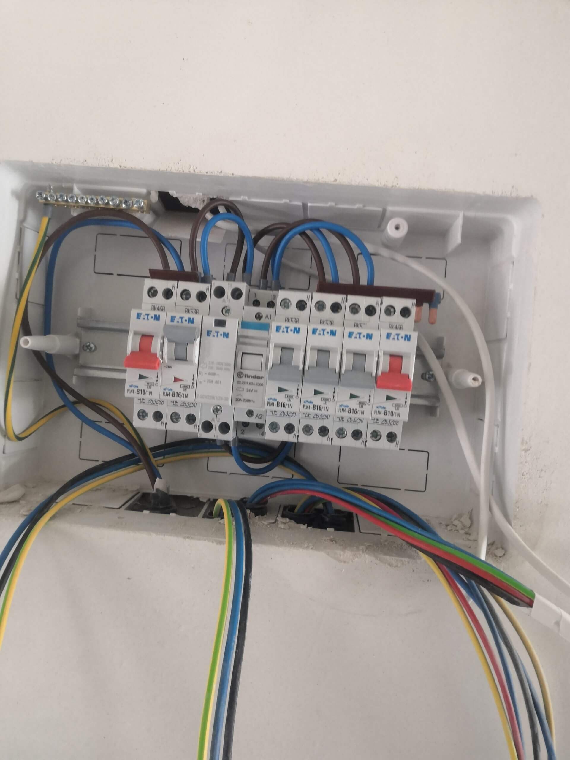 Instalații electrice