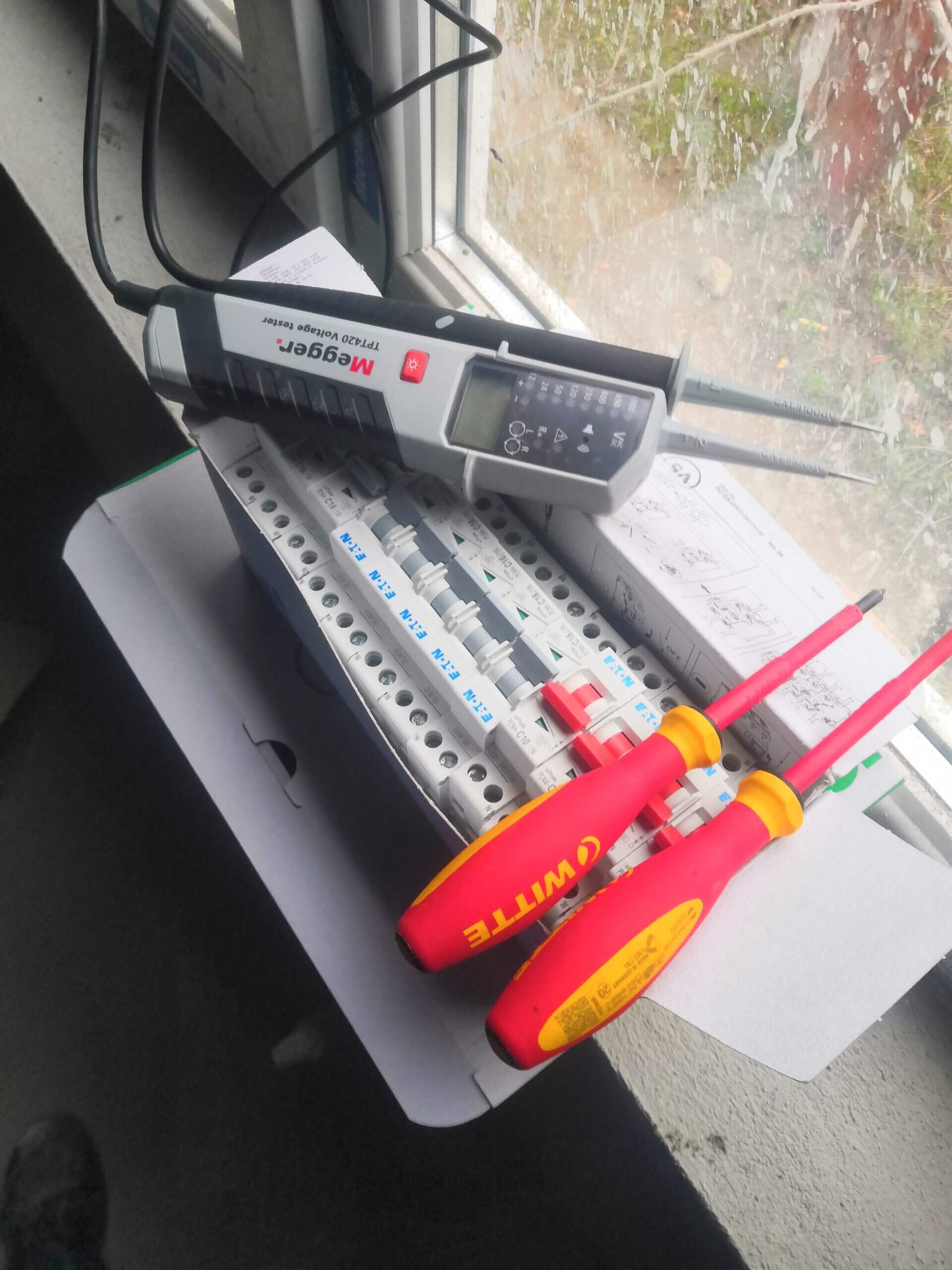 Instalații electrice