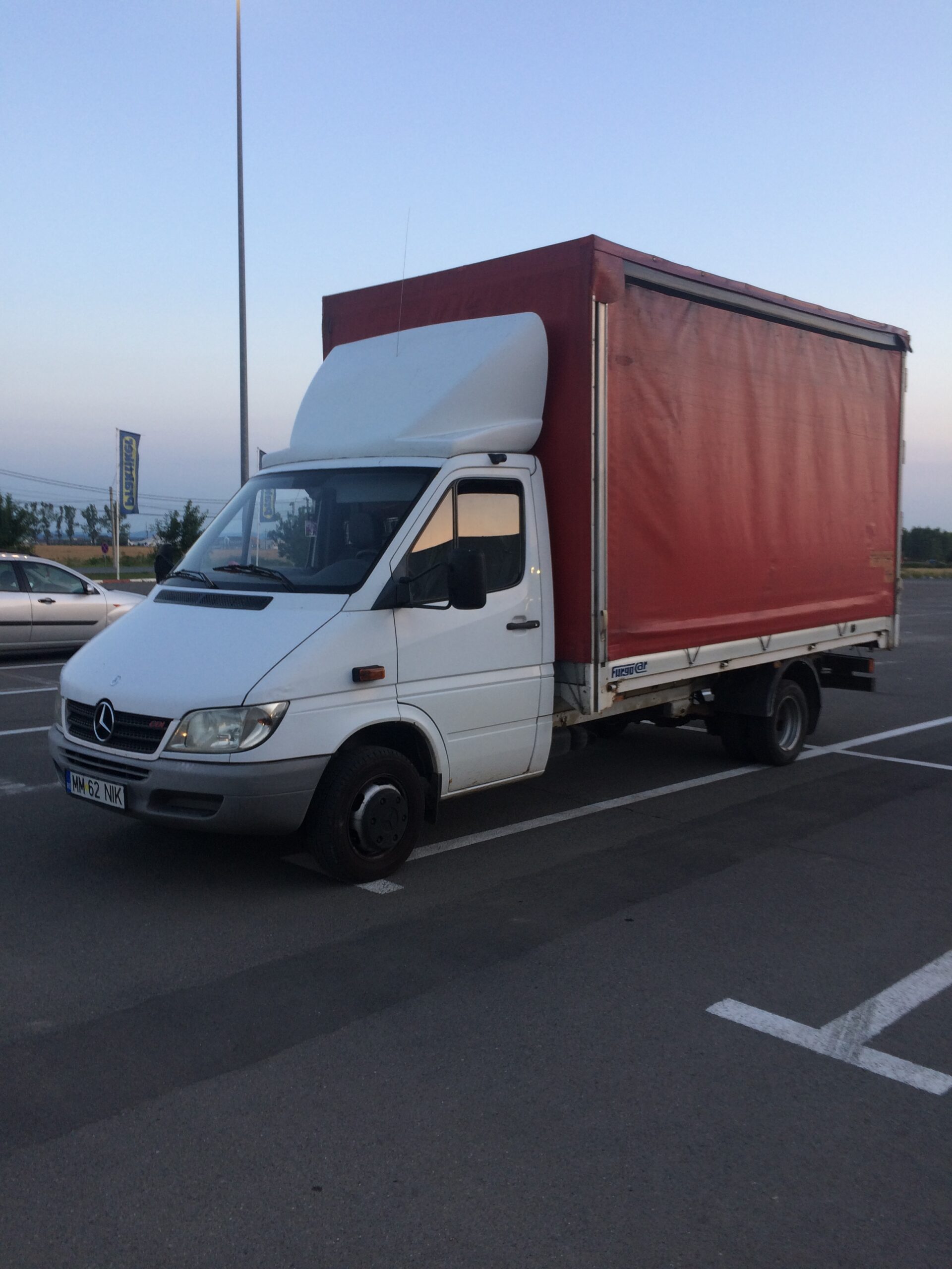 transport marfa,mobila,mutari