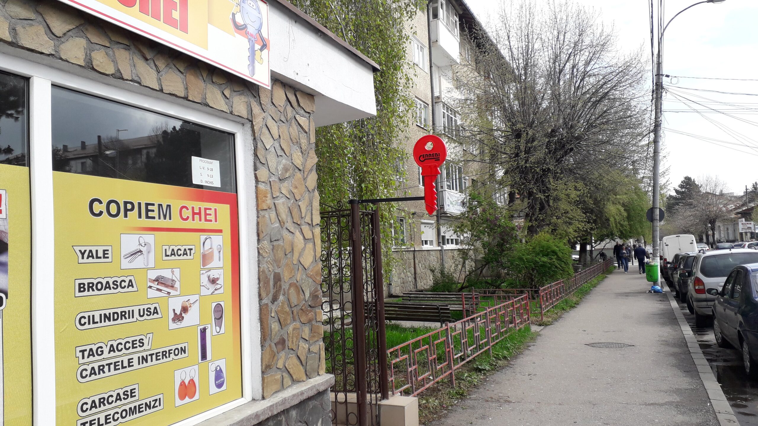 Medan Tiberiu,Copiat chei,in Campina