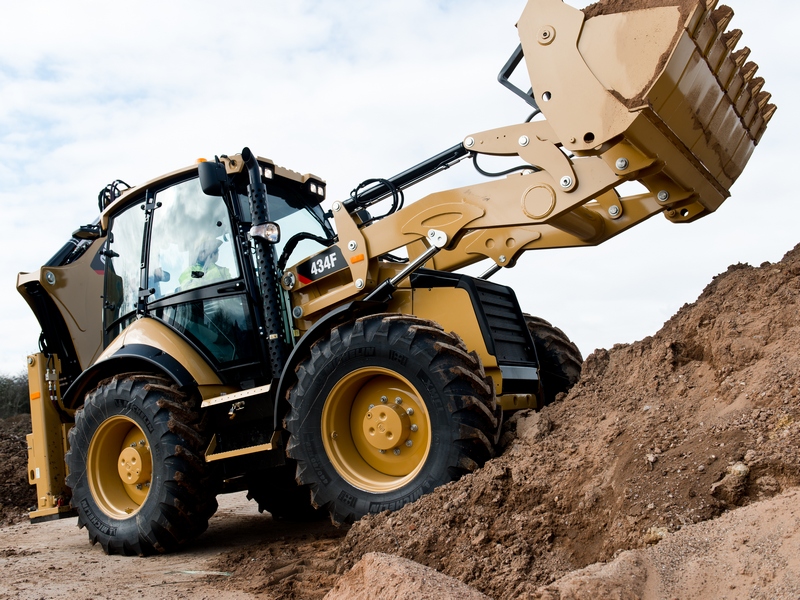 Inchiriem echipamente, utilaje, macarale-pentru constructii