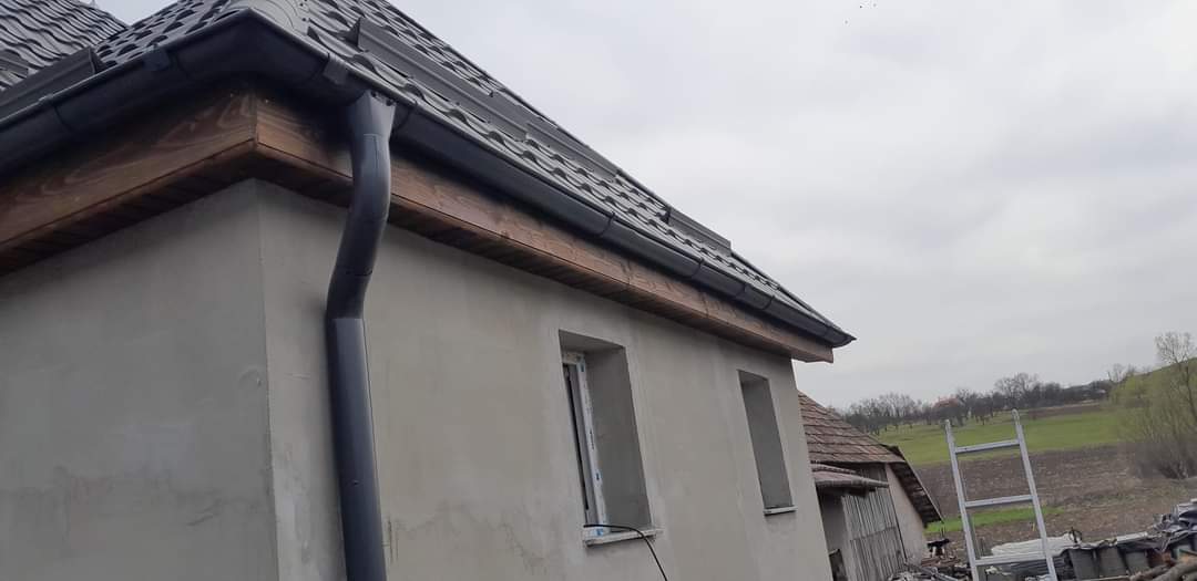 Acoperisuri si reparati de urgenta