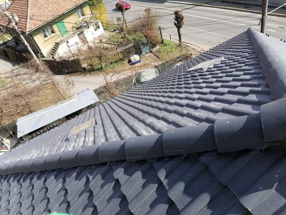 Executăm acoperise jgiburi si burlane 1,6m