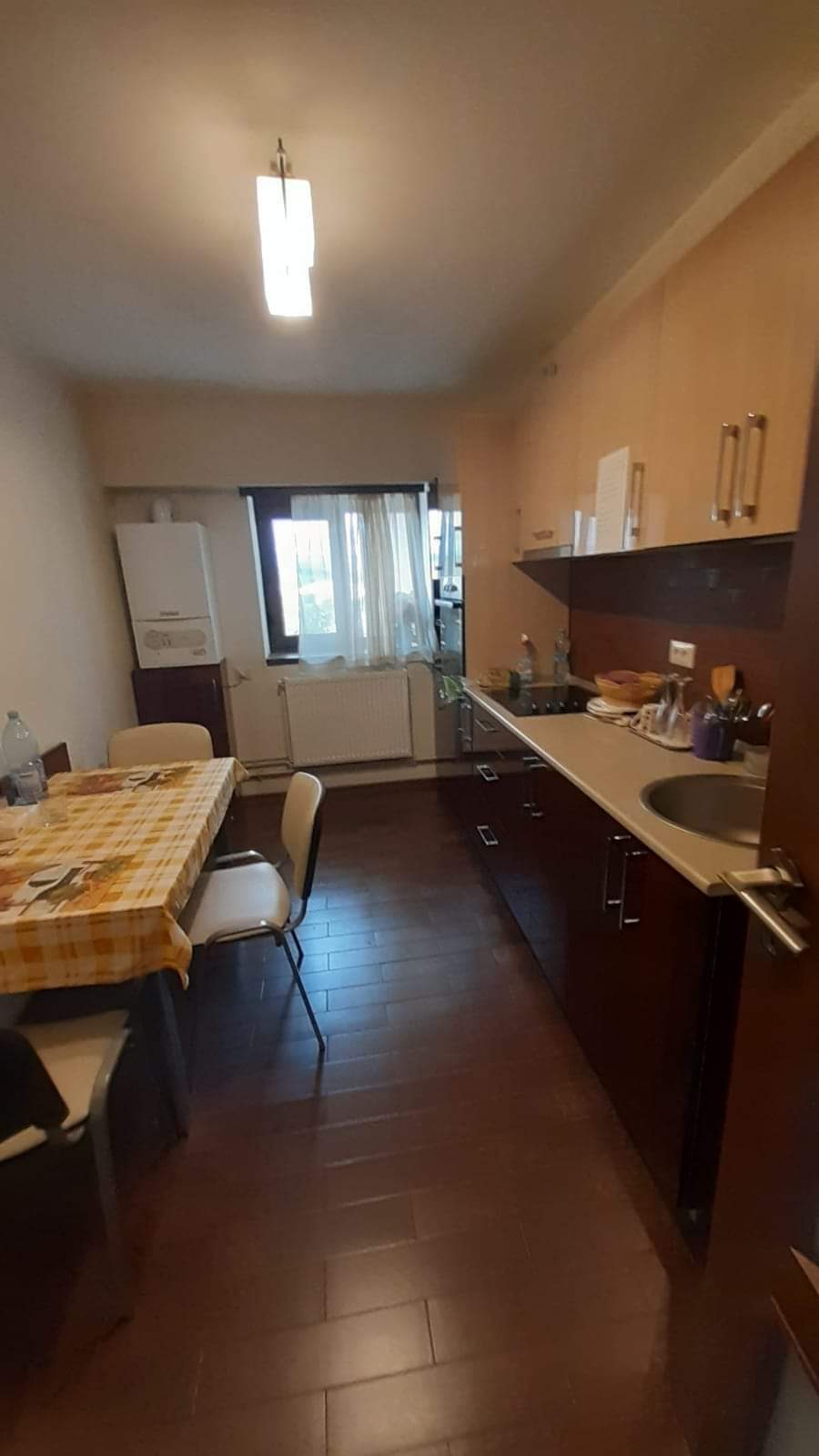 Inchiriere apartament in centrul Tg Jiului
