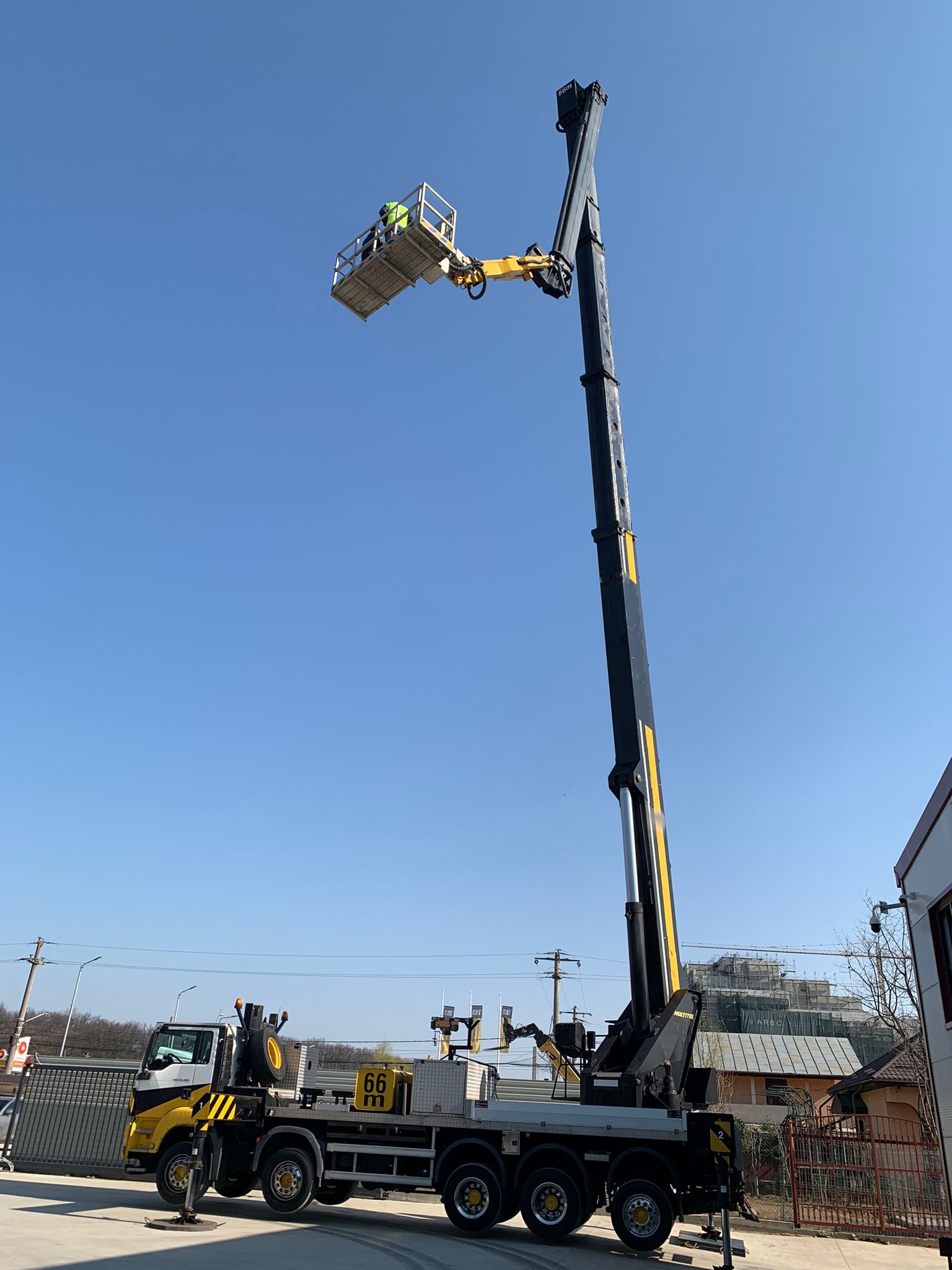 Inchiriez utilaje si echipamente pentru constructii