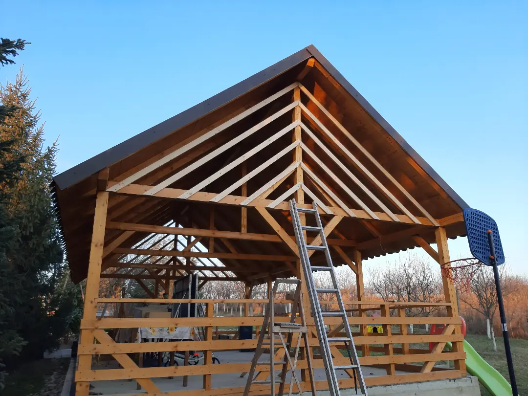 Construcții lemn ( foișoare, terase, garaje etc)