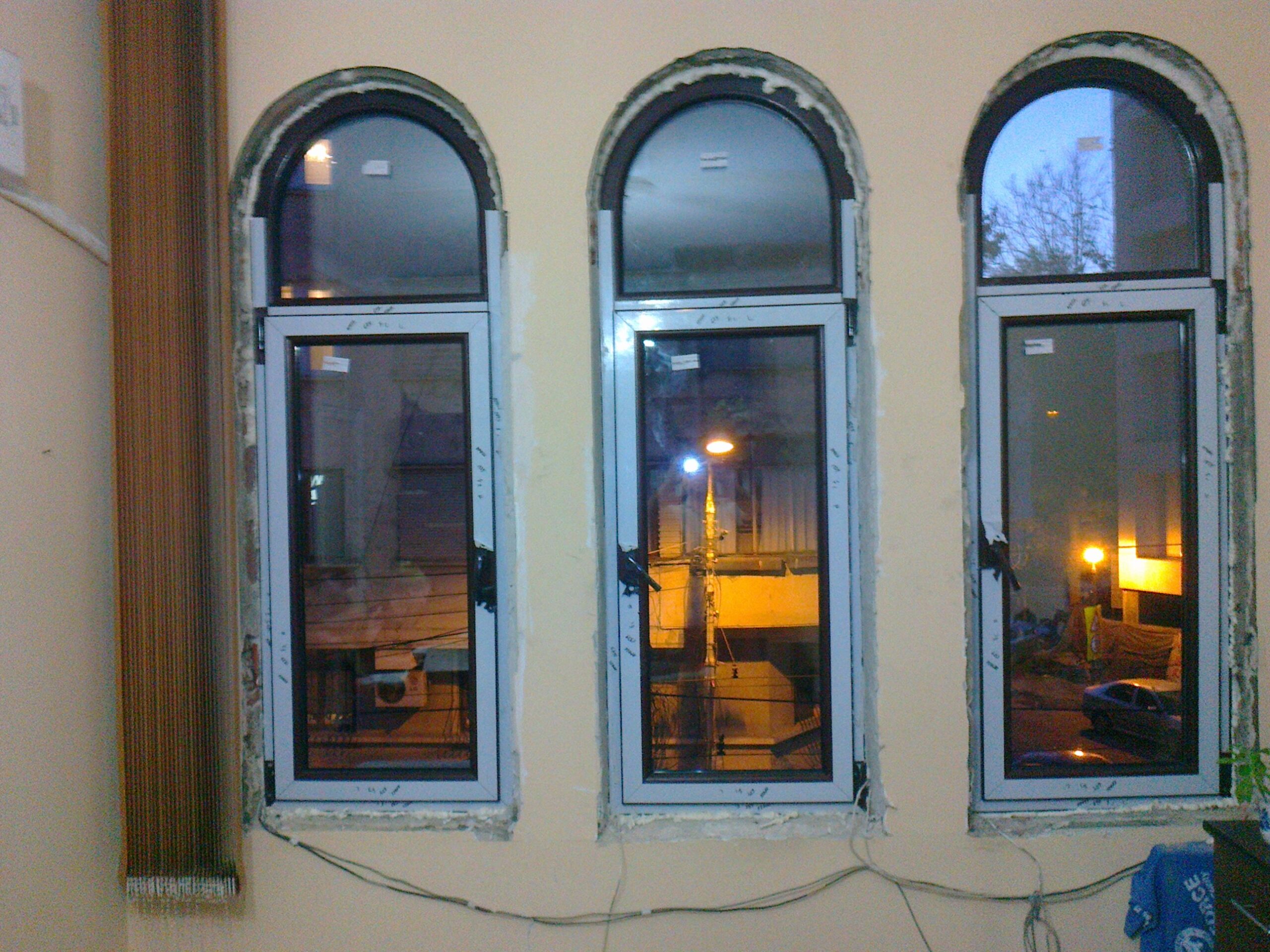 Tamplarie PVC si Aluminiu