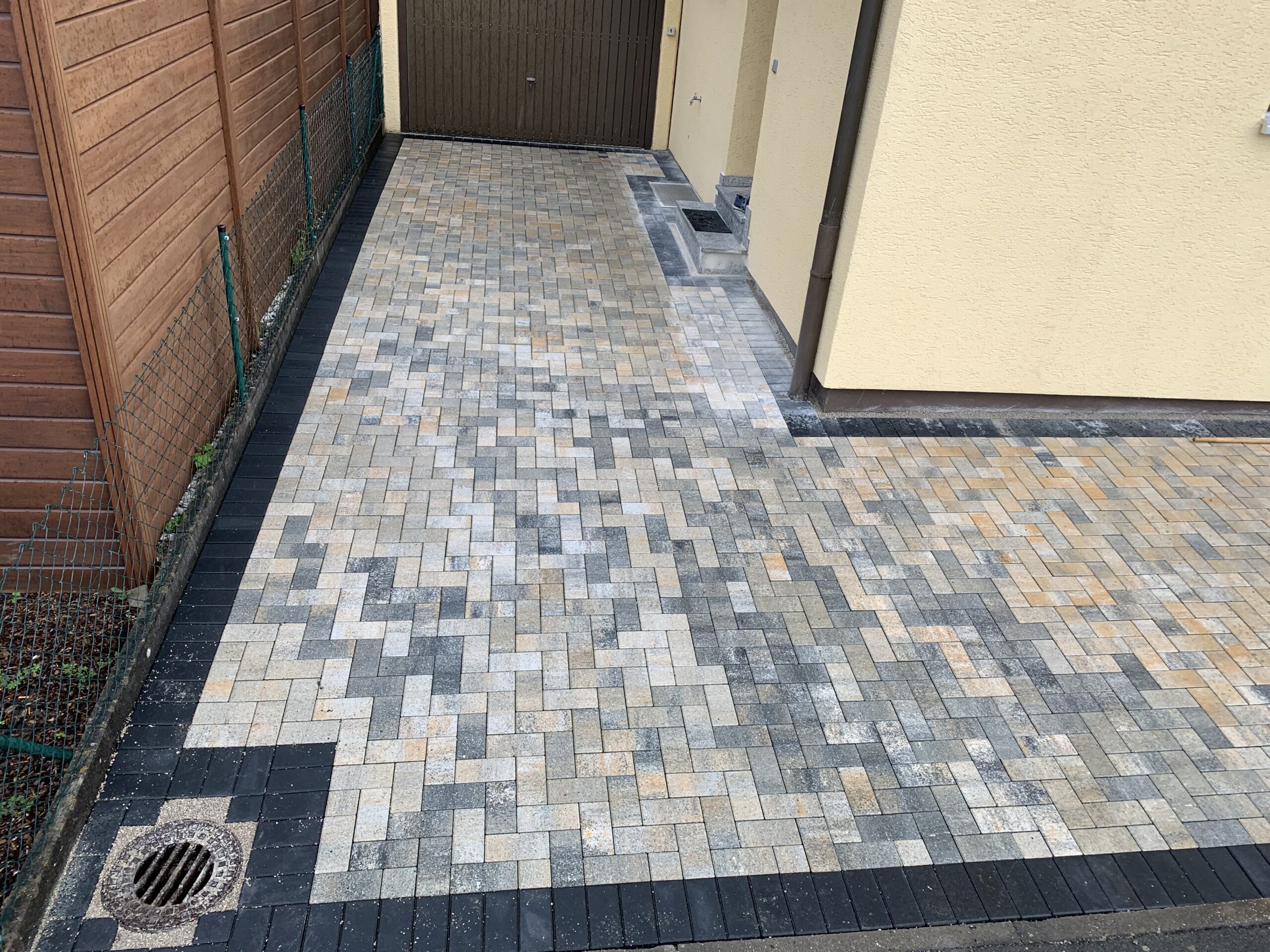 Lucrari de constructii case / hale