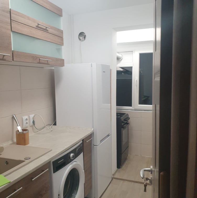 Inchiriez Apartament Berceni