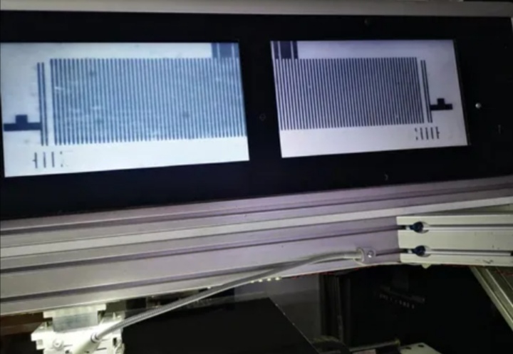 Stație lipire ecrane lcd