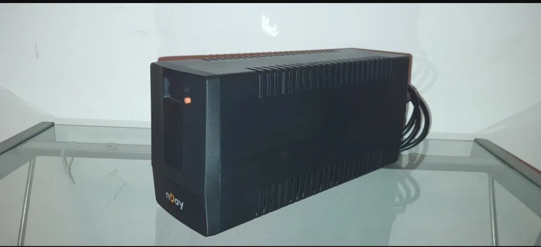 UPS njoy Horus Plus 800