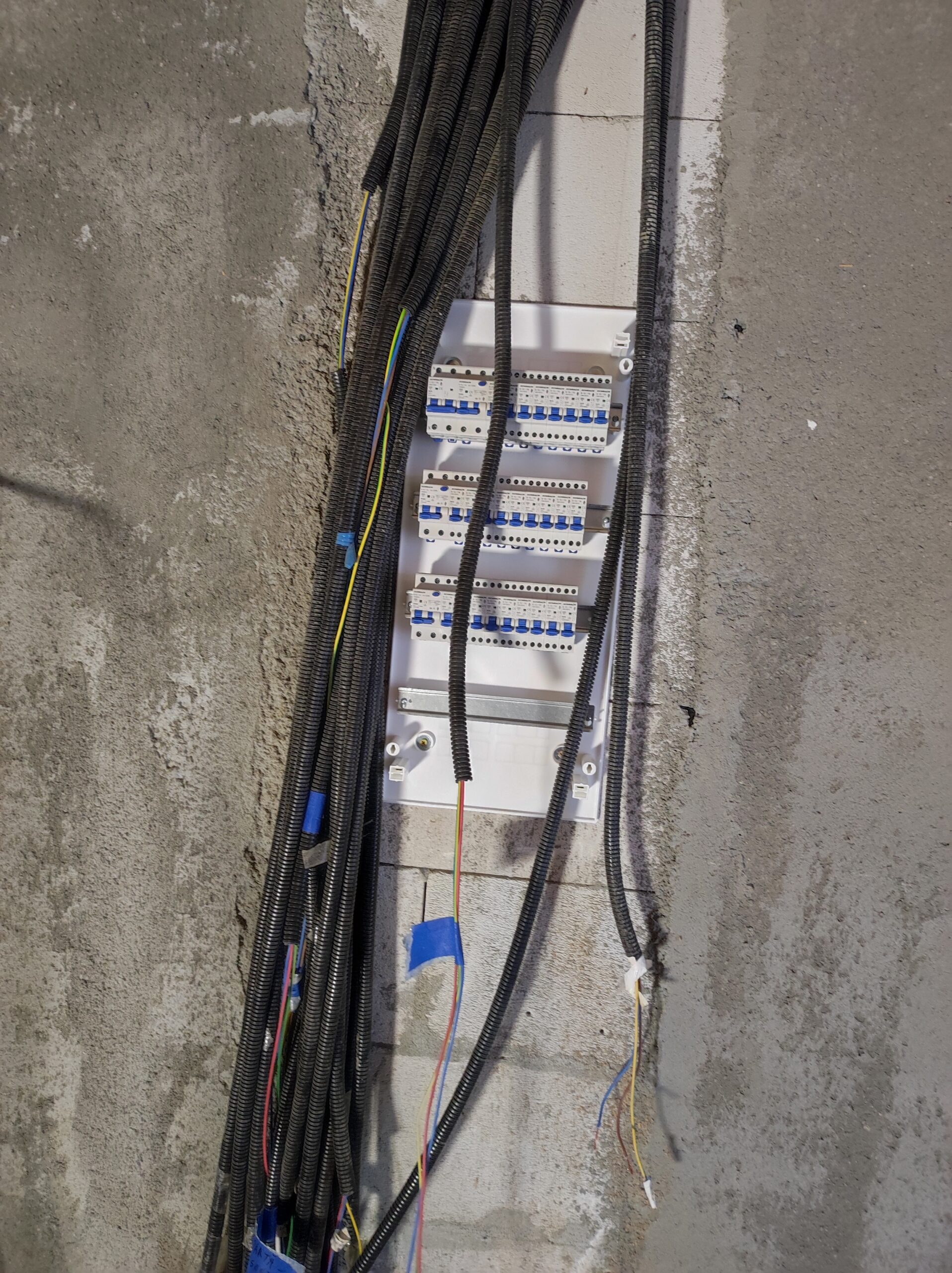 Electrician Construcții civile și industriale autorizat